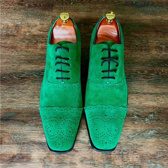 Green Suede Captoe Brogue .  One of a kind  handmade in the MGÜL factory - Picture 2 of 3